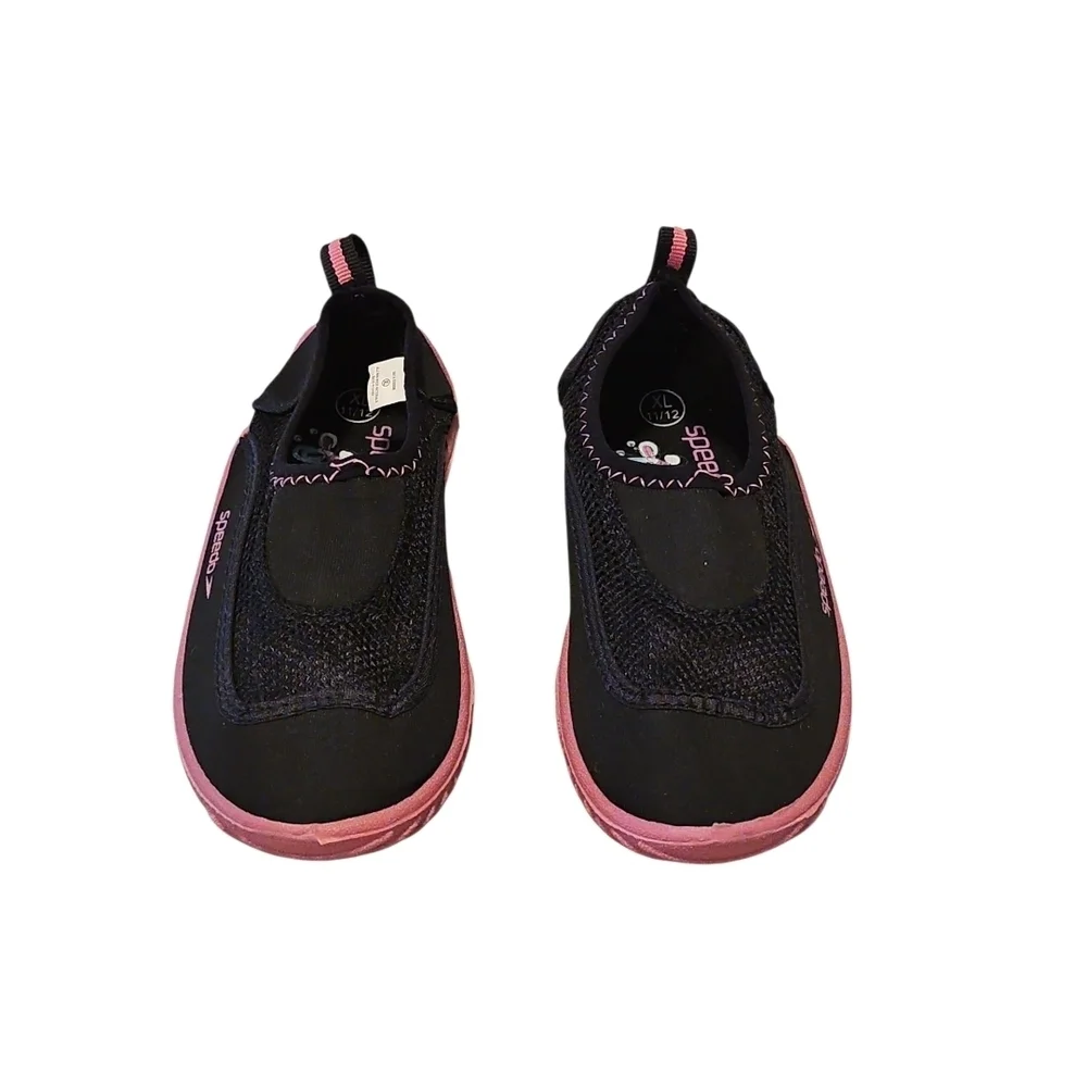 Speedo Black/Pink Water Shoes